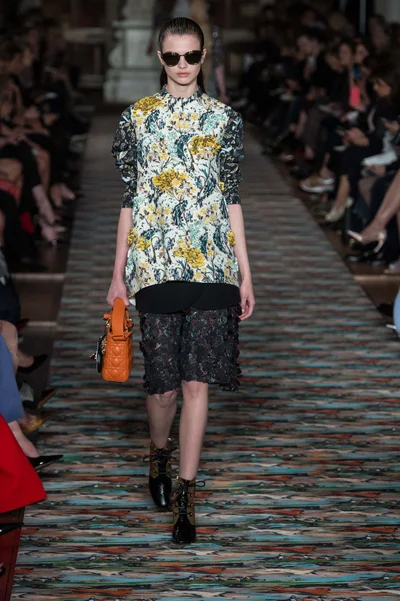 Look 42